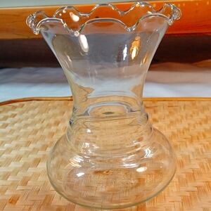 Mediterranea Hand-Blown Recycled Glass Vase with Ruffled Edge